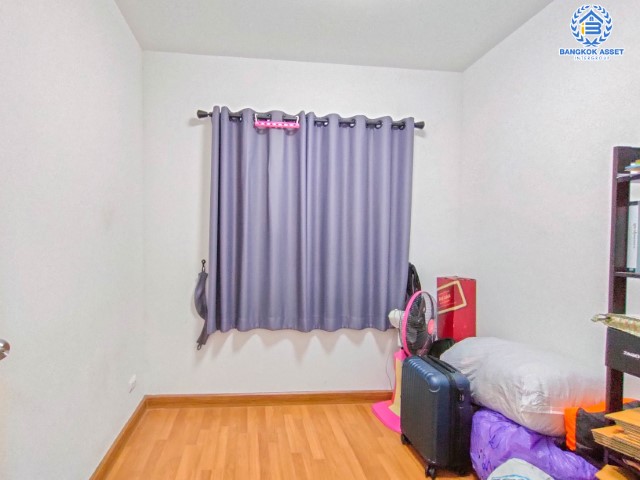 *****ทาวน์เฮ้าส์มือสองย่านปทุมธานี ม.บ้านพฤกษา แจ้งวัฒนะ-ราชพฤกษ์ #หลังมุม เนื้อที่กว้างขวางเกือบ 27 ตร.ว. ฟังก์ชัน 3 ห้องนอน 2 ห้องน้ำ 1 ที่จอดรถ บ้านพร้อมอยู่ แถมฟรี! 2 เครื่องปรับอากาศ บนทำเลเชื่อมต่อถ.ราชพฤกษ์, ถ.แจ้งวัฒนะ และทางด่วน "บางปะอิน-ปากเกร็ด"